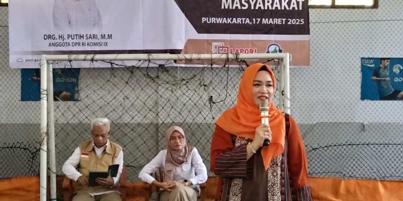 Drg. Hj. Putihsari Dari Anggota DPR RI Komisi IX Mengedukasi Mengenai Kesehatan Bersama masyarakat Davil VI Kecamatan Jatiluhur.