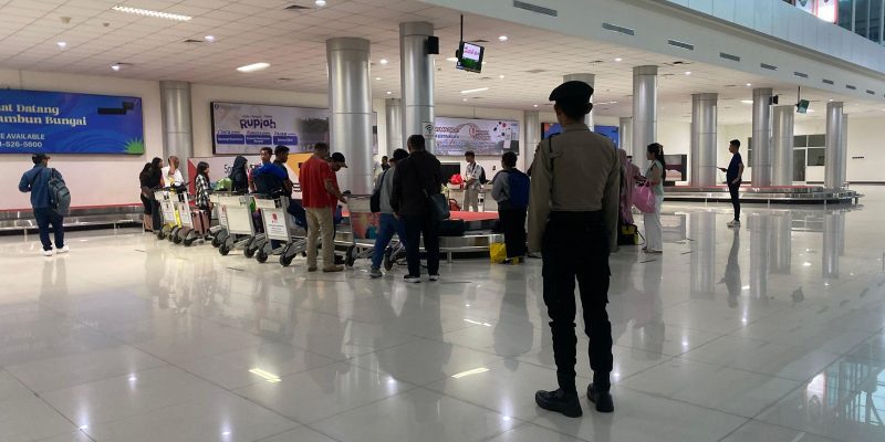 Satpamobvit Polresta Palangka Raya Tingkatkan Patroli Keamanan di Bandara Tjilik Riwut