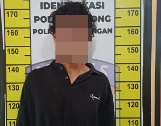 Terpantau CCTV, Pencuri Spare Part Sepeda Motor di Pekalongan Diamankan Warga