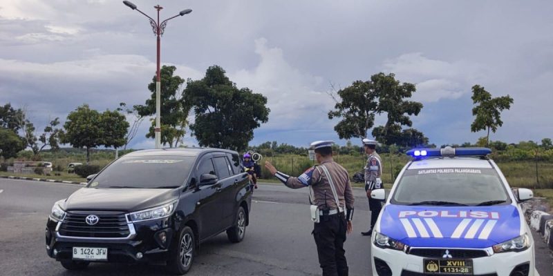 Antisipasi Balap Liar, Satlantas Polresta Palangka Raya Patroli Harkamtibmas di Area Bandara Tjilik Riwut