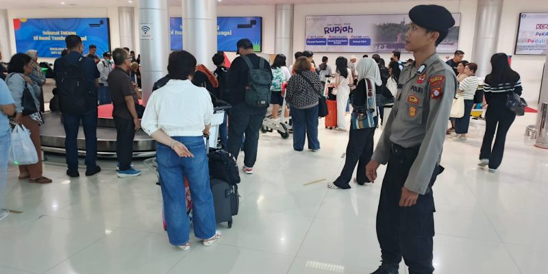 Jelang Mudik Lebaran, Satpamobvit Polresta Palangka Raya Perketat Pengamanan di Bandara Tjilik Riwut