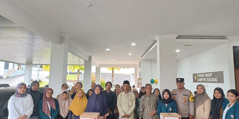 Dukung Kesejahteraan Masyarakat, Polsek Bandar dan Undip Batang Salurkan Bantuan Sembako