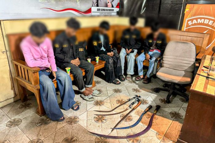 Diduga Akan Tawuran, 5 Remaja Di Brebes Diamankan Polisi