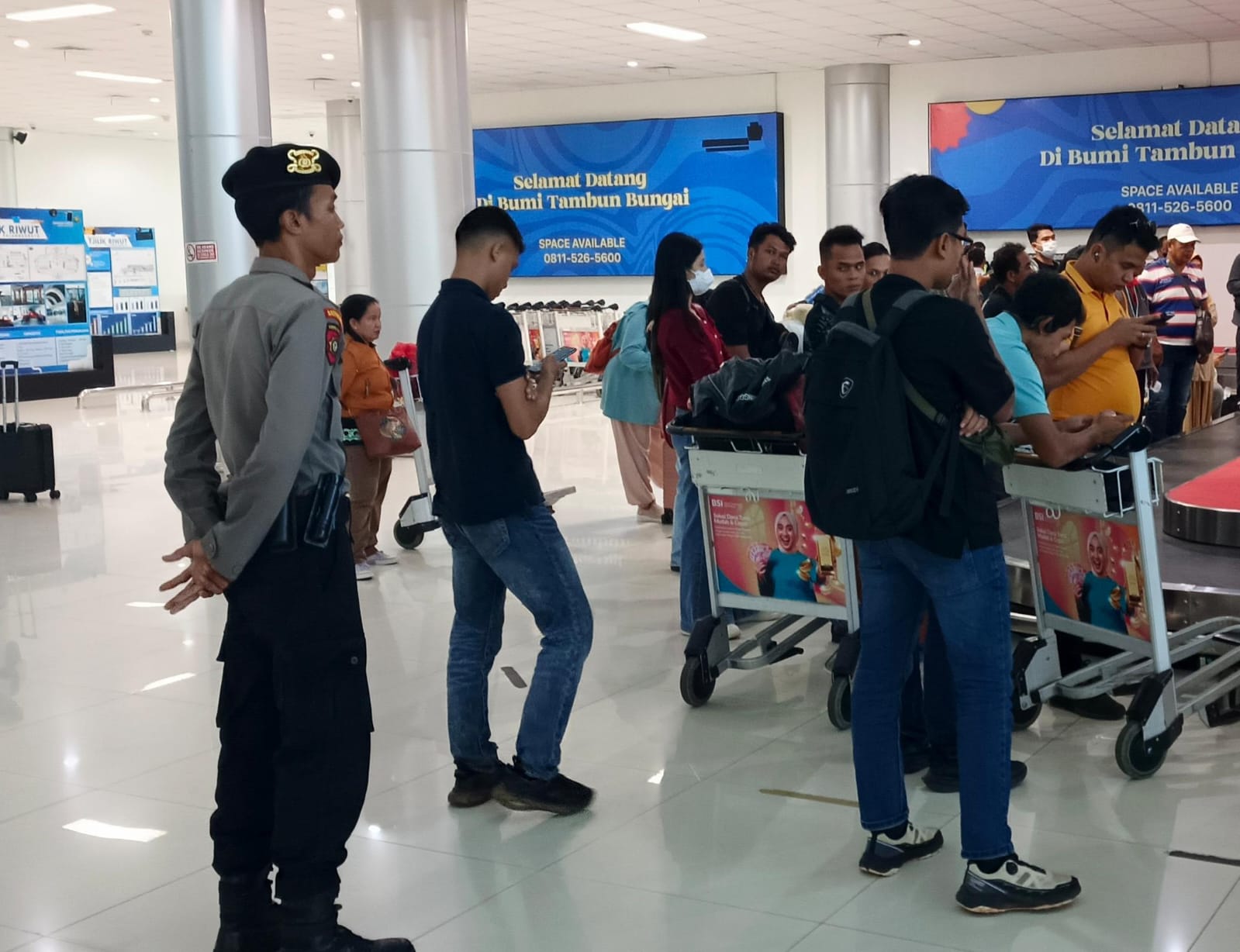 Satpamobvit Polresta Palangka Raya Perketat Keamanan Bandara Tjilik Riwut Jelang Lebaran