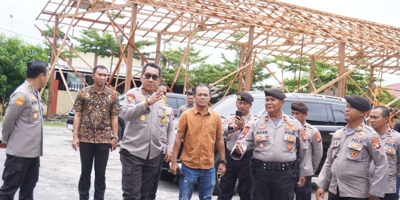 Kunjungi Barak Siaga Ditsamapta, Kapolda Kalteng : Rawatlah dan Jaga Baik Amanah Negara Untuk Kita