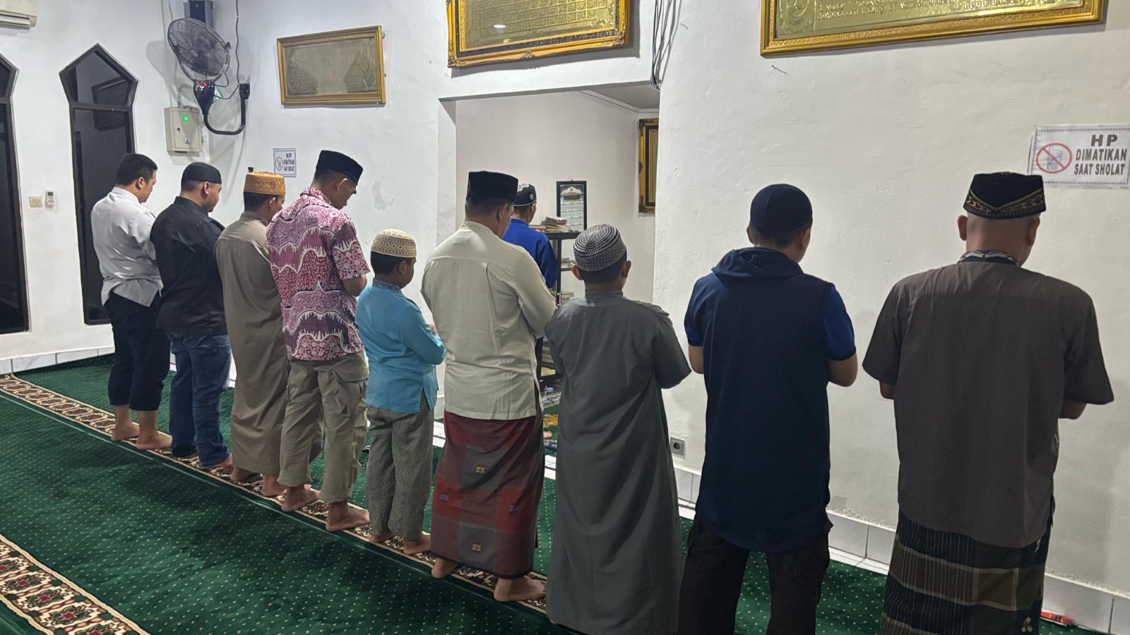 Polresta Palangka Raya Tingkatkan Ketakwaan dengan Salat Isya dan Tarawih di Musala Al-Ihsan