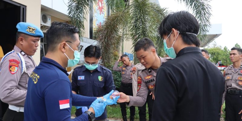 Wujudkan Asta Cita, Satresnarkoba Polresta Palangka Raya Saksikan Tes Urine Sejumlah Personel