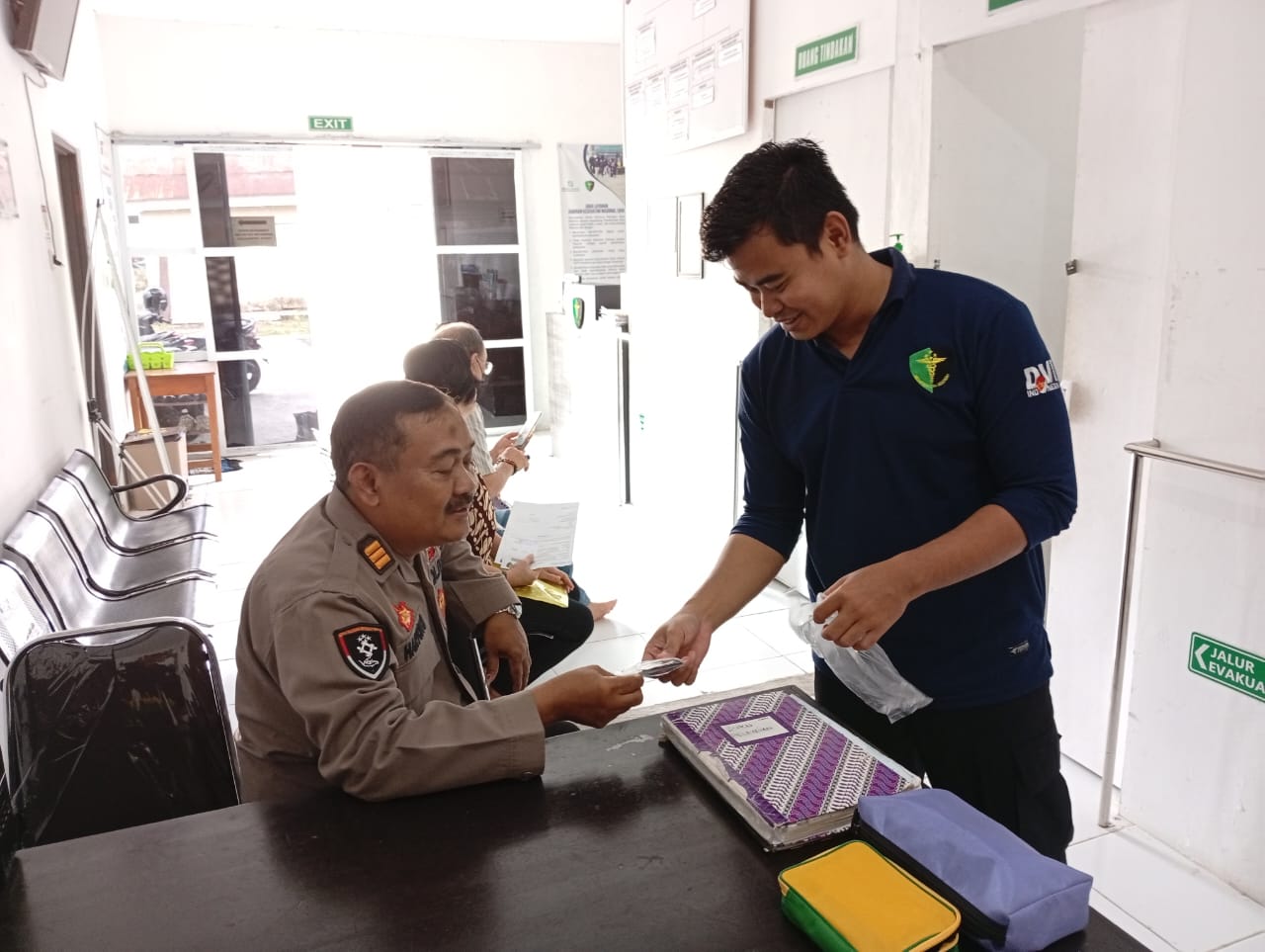 Peduli Kesehatan Personel, Sidokkes Sediakan Layanan Kesehatan di Klinik Polresta Palangka Raya