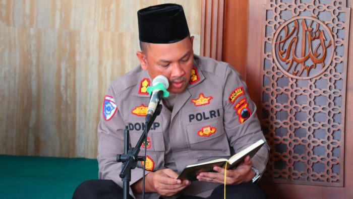Tadarus Alquran bersama Anggota, Kapolres Pekalongan : Tingkatkan Keimanan dan Ketakwaan Terhadap Tuhan YME