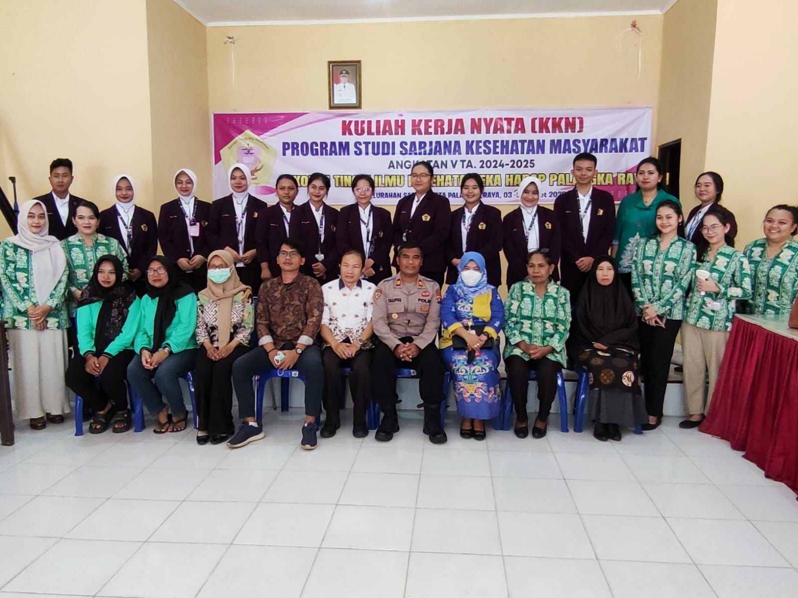 Kapolsek Sabangau Hadiri Pembukaan KKN Mahasiswa STIKes di Kelurahan Sabaru