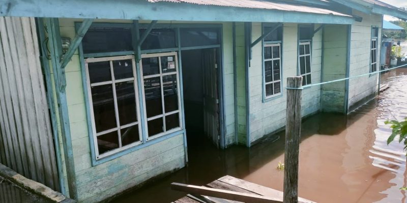 Di Kelurahan Tangkiling, Polsek Bukit Batu Catat 35 KK Terdampak Banjir