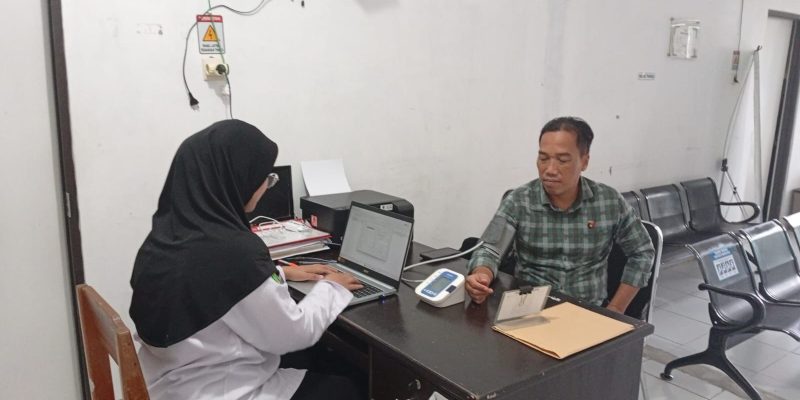 Momen Ramadan, Seksi Dokkes Polresta Palangka Raya Tetap Layani Rikkes Personel