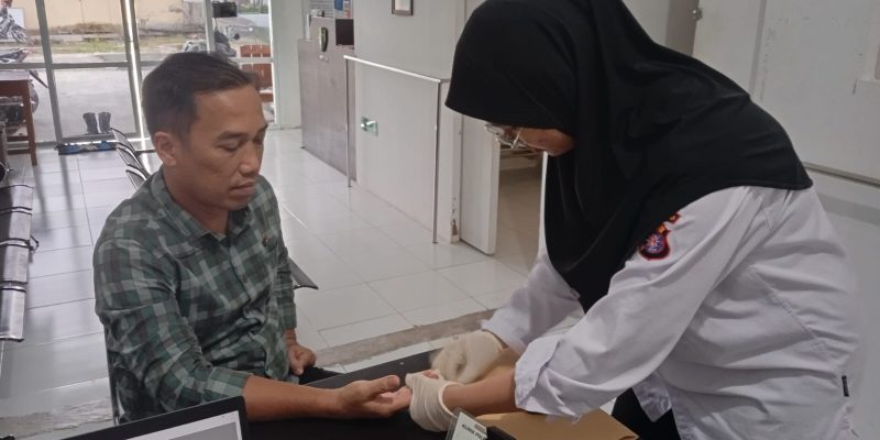 Dengan Humanis, Satpas Satlantas Polresta Palangka Raya Layani Pemohon SIM