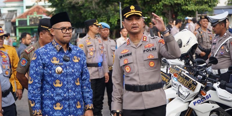 Mudik Aman, Keluarga Nyaman: Polri-TNI Bersama Stakeholder di Batang Gelar Operasi Ketupat Candi 2025