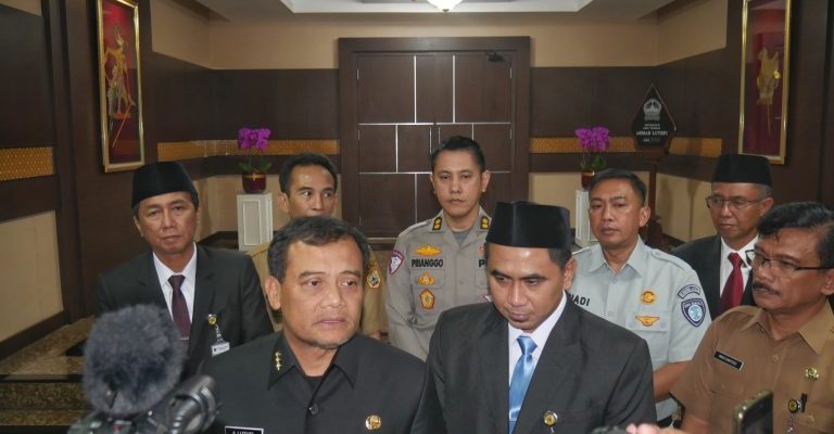 Pemprov Jateng Hapus Tunggakan Pajak Kendaraan, Gubernur Ahmad Luthfi : Berlaku Mulai 8 April Hingga 30 Juni 2025