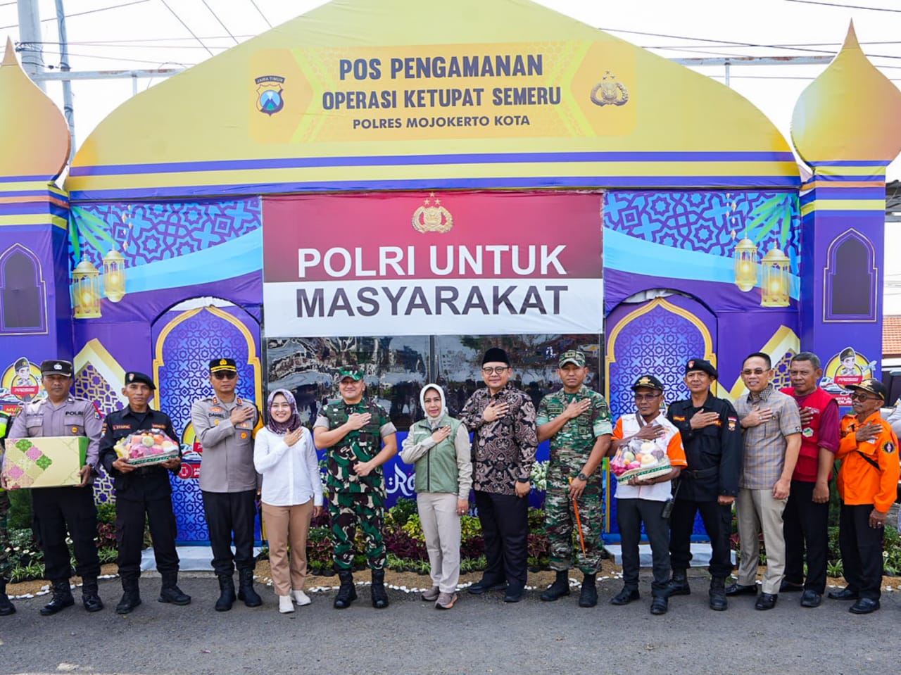 Jelang Lebaran, Ning Ita dan Forkopimda Plus Kota Mojokerto Tinjau Posko Pengamanan