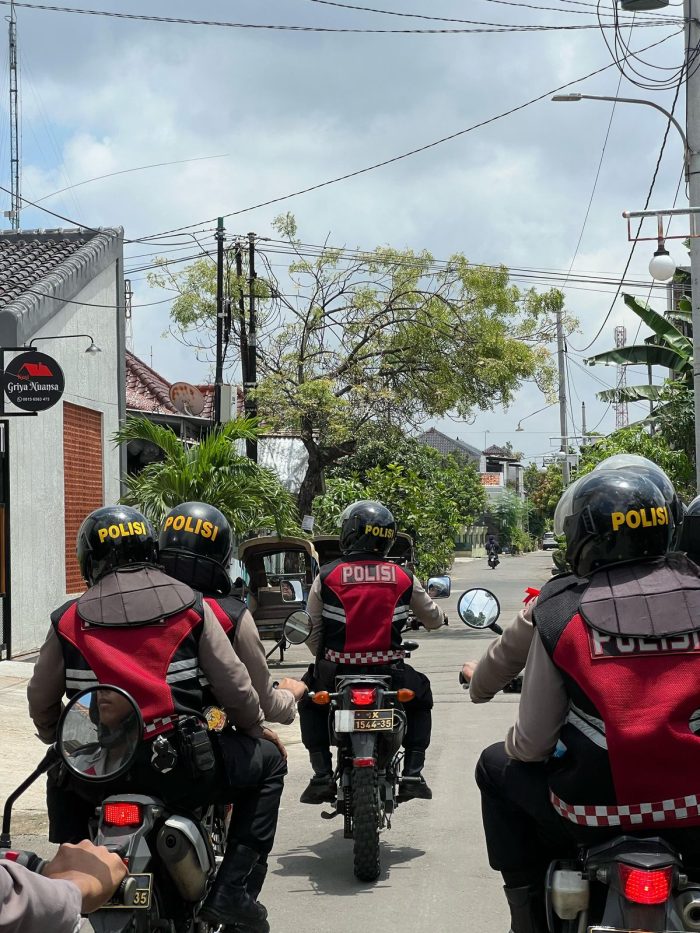 Polres Pekalongan Kota Patroli ke Pemukiman Saat Mudik Lebaran