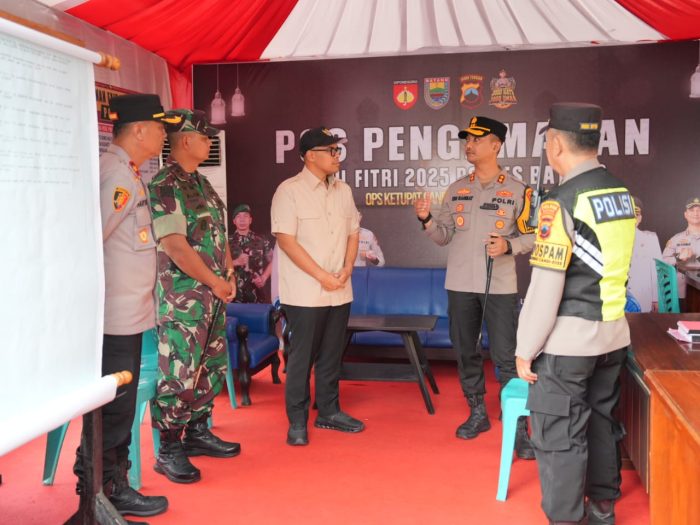 Dandim dan Kapolres Batang Dampingi Bupati Tinjau Rest Area 379
