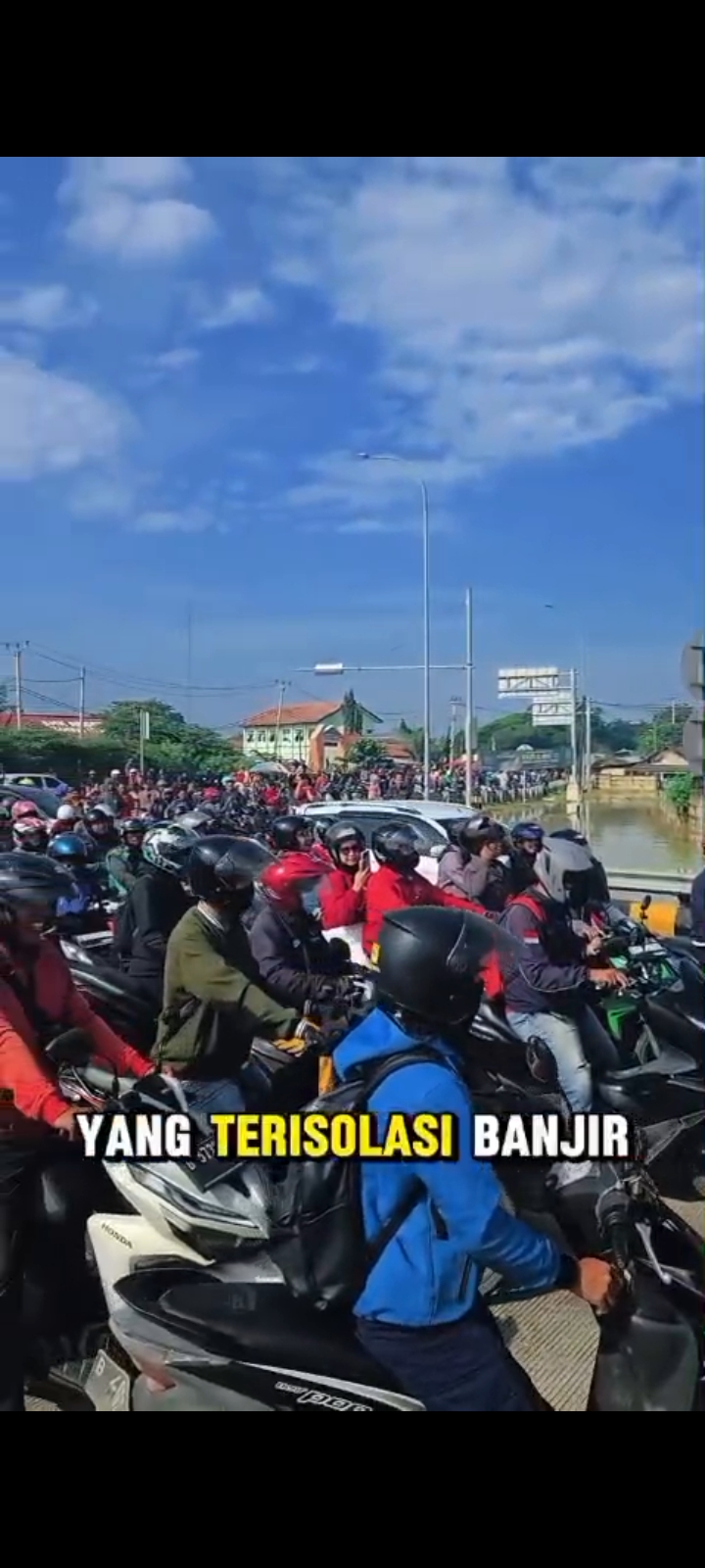 Banjir Besar di Bekasi, Polri Kawal dan Ijinkan Pengendara Motor Melintas di Jalan Tol Mendapat Apresiasi dari Masyarakat Luas