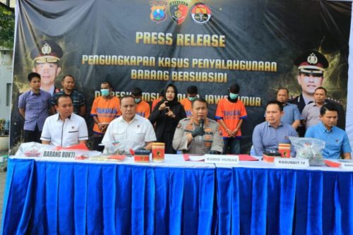 Polda Jatim Amankan Tersangka Penyelundupan Pupuk Bersubsidi di Bojonegoro