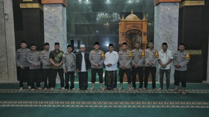 Taraweh Ramadhan keliling Kapolres Blitar Tegaskan Jaga Kamtibmas yang Kondusif Selama Bulan Ramadhan