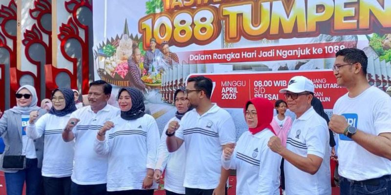 Masih Semarak, Warga Nganjuk Antusias Serbu Tumpeng Massal Peringatan Hari Jadi ke-1088