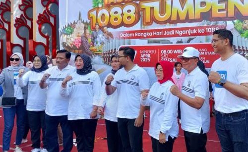 Masih Semarak, Warga Nganjuk Antusias Serbu Tumpeng Massal Peringatan Hari Jadi ke-1088