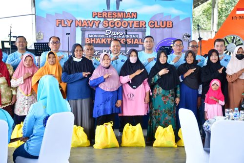 Bakti Sosial Warnai Peresmian Fly Navy Scooter Club oleh Komandan Puspenerbal
