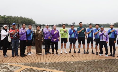 Siagakan Ratusan Personel, Kapolres Musi Rawas Dampingi Kapolda Sumsel Gowes Bareng ke Danau Aur