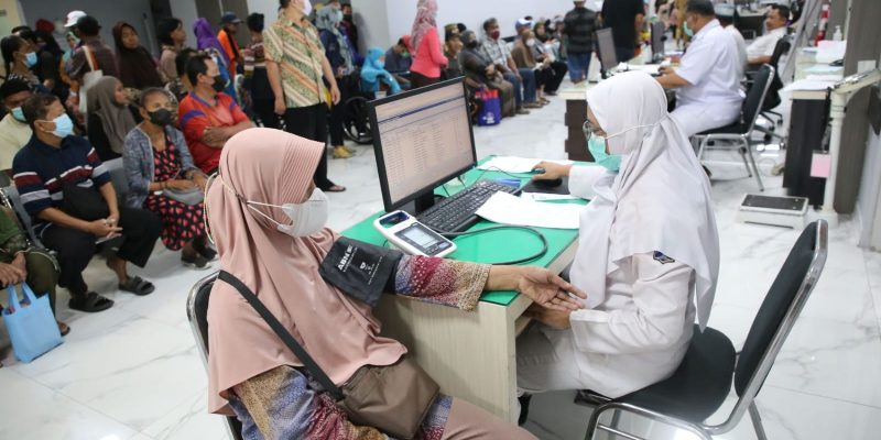 Pemkot Surabaya Terapkan Sanksi Sosial Bagi Pasien TBC yang Mangkir Pengobatan
