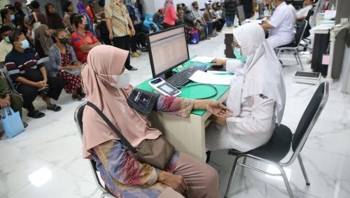 Pemkot Surabaya Terapkan Sanksi Sosial Bagi Pasien TBC yang Mangkir Pengobatan