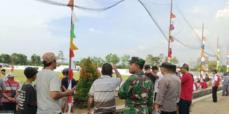 Pastikan Kondusifitas Kamtibmas Terjaga, Polres Pekalongan dan Jajarannya Amankan Turnamen Sepak Bola