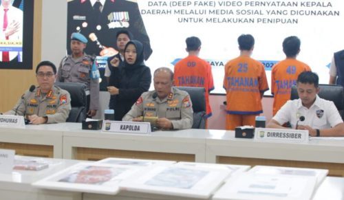 Polda Jatim Amankan Tiga Tersangka Pembuat dan Penyebar Video Hoax Catut Nama Gubernur