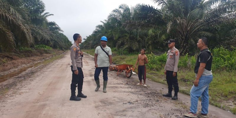 Kapolsek Rakumpit Pimpin Patroli Kamtibmas ke Perkebunan PT MAPA