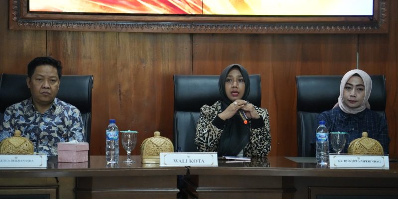 FGD Kebijakan Tarif Impor USA di Kota Mojokerto: Ning Ita Optimis Hadapi Tantangan Ekonomi Global