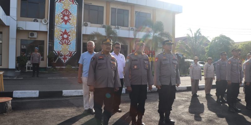Saat Apel Pagi, Kasatsamapta Polresta Palangka Raya Imbau Personel Pedomani SOP dalam Jaga Yahanan