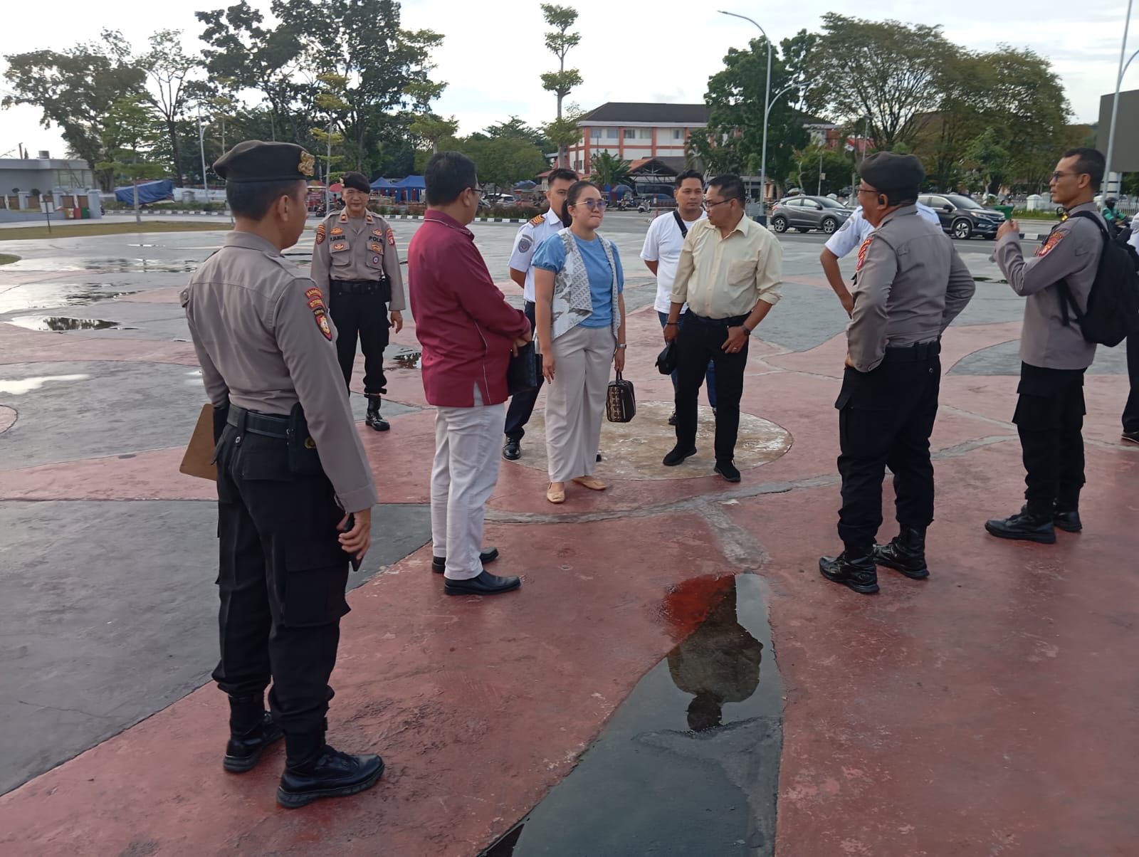 Respon Cepat Polsek Sabangau Mediasi Keributan Warga di Jalan RTA Milono