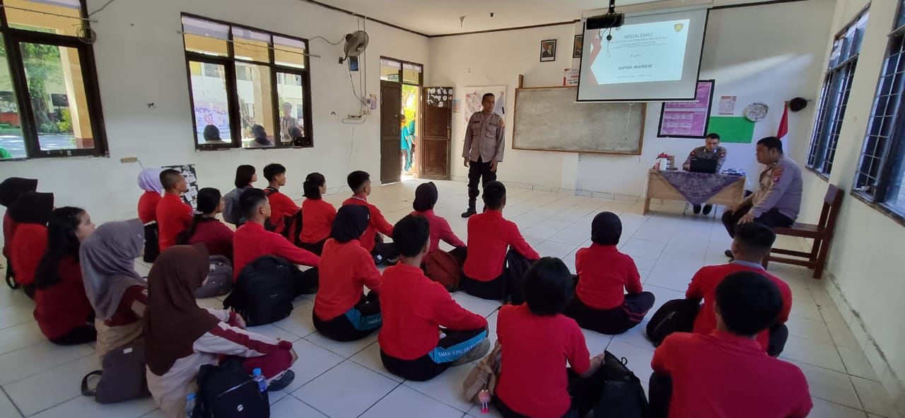 Seksi Hukum Polresta Palangka Raya Dorong Generasi Muda Siap Mengabdi Lewat Institusi Kepolisian
