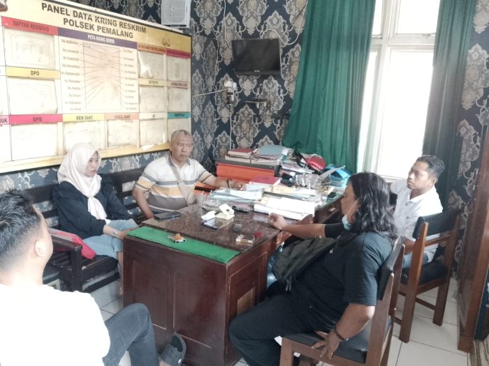 Dugaan Gelapkan Mobil Mahardika Dan Risqon Di Laporkan Kepolisian Oleh Warga Pakumbulan
