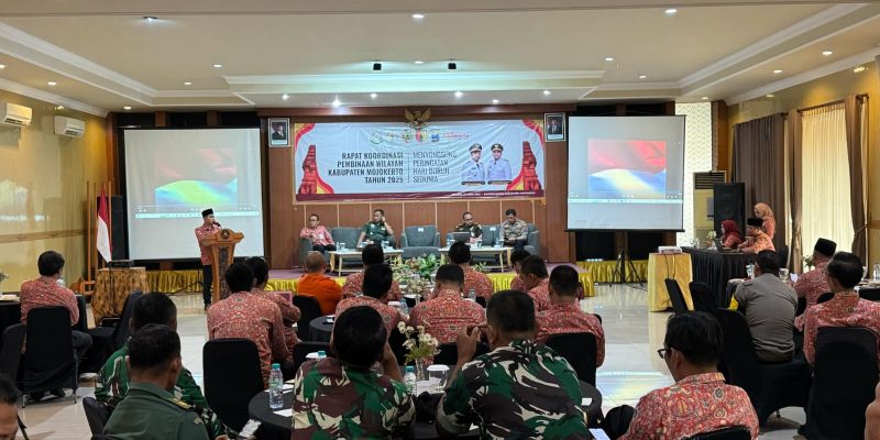Pastikan Keamanan Jelang May Day, Pemkab Mojokerto Gelar Rapat Koordinasi Pembinaan Wilayah