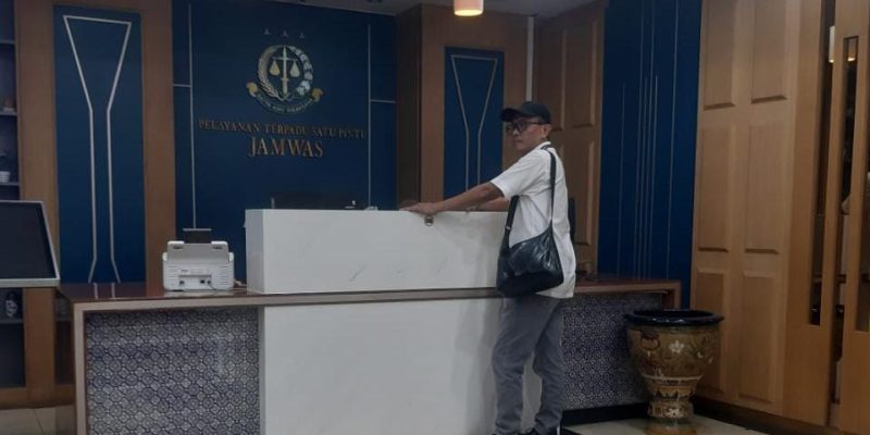 MJKS Desak Kejagung Ambil Alih Kasus Korupsi Unsrat dan Usut Dugaan Keterlibatan Adik Rocky Gerung