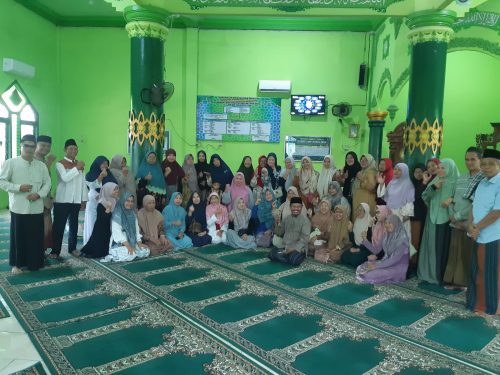 Masjid Jami Nurul Iman Kelurahan Tanah Periuk Lubuklinggau Mengadakan Acara Pemilihan Ketua Pengajian Muslimat