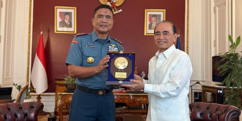 Disela Paris Air Show 2025, Komandan Puspenerbal CC Athan dan Dubes Rl Perancis