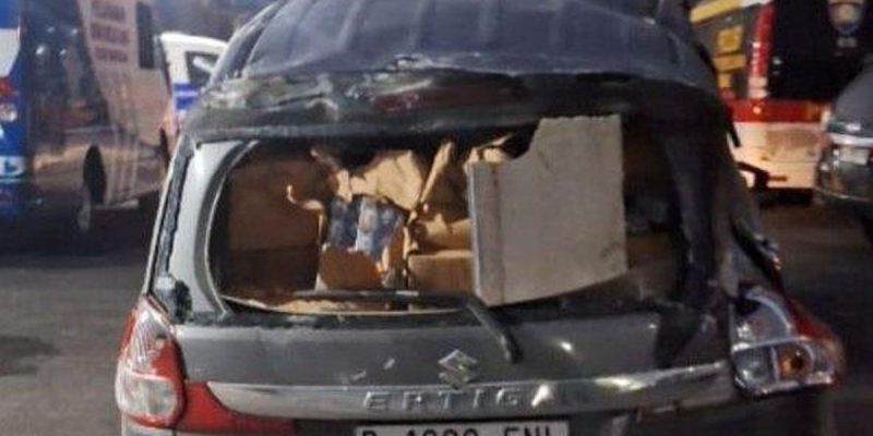 Bea Cukai Madura Periksa 3 Orang Pembawa Rokok Ilegal di Bangkalan
