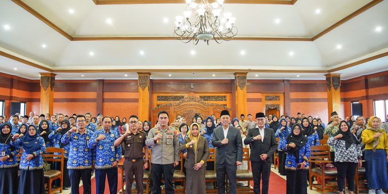 Ning Ita Tegaskan Komitmen Bebaskan SPMB 2025 dari Pungli, Dorong Pendidikan Berintegritas