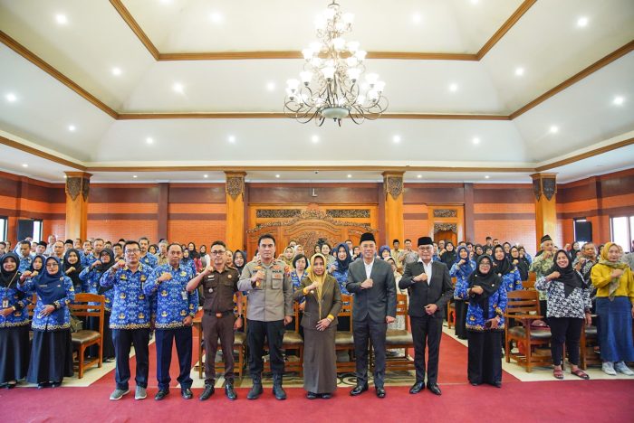 Ning Ita Tegaskan Komitmen Bebaskan SPMB 2025 dari Pungli, Dorong Pendidikan Berintegritas
