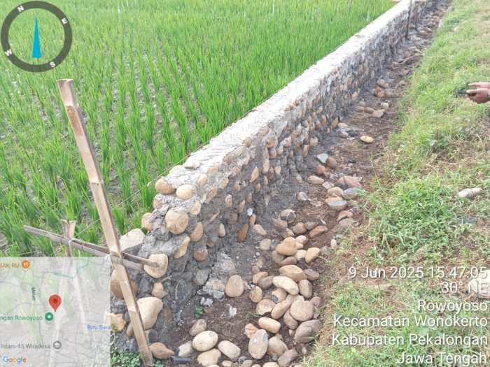 Proyek Talud di Desa Rowoyoso Pekalongan Tanpa Papan Informasi, Diduga Langgar UU KIP