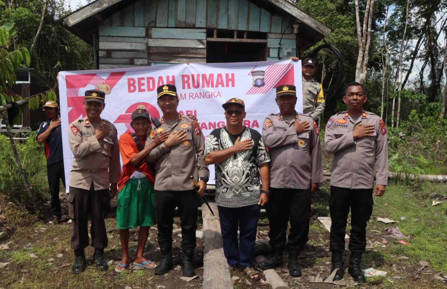 Jelang HUT Bhayangkara ke-79, Kapolres Pulpis Tinjau Lokasi Bedah Rumah Warga Kurang Mampu