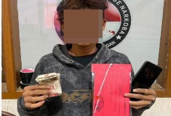 Bawa Paket Sabu ± 0,43 gram, Pemuda di Pekalongan Diamankan Polisi