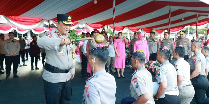 Sebanyak 2.967 Personel Polda Jatim Naik Pangkat di Hari Bhayangkara ke -79